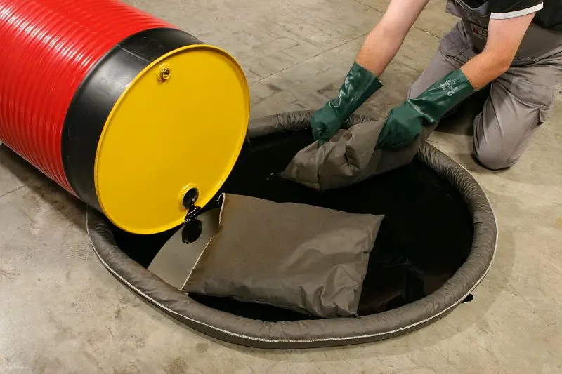 Schoeller Universal-Notfallset grau ziehbarer Kunststoffkoffer Aufnahme 75 Liter KGE1