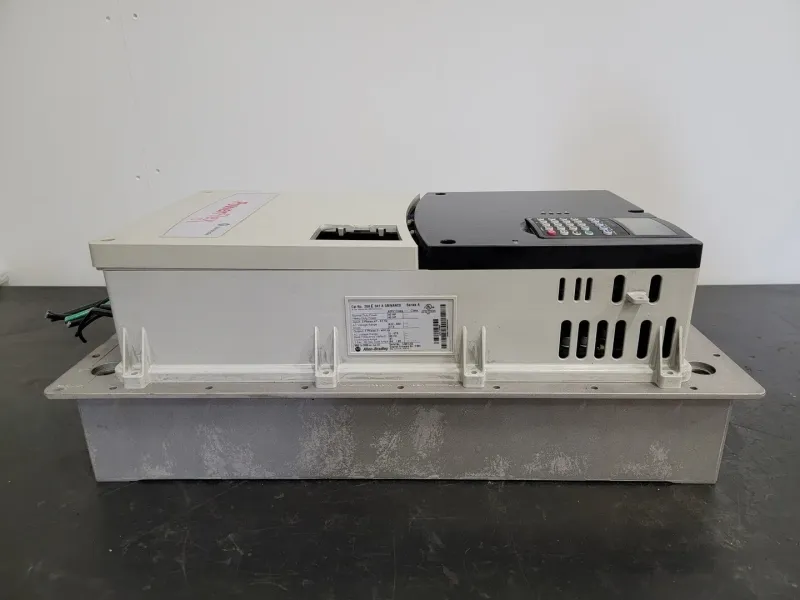 PowerFlex 70, 600 Volts, 41 Amps Einstellbar Frequency AC Drive 20AE041A3AYNANC0