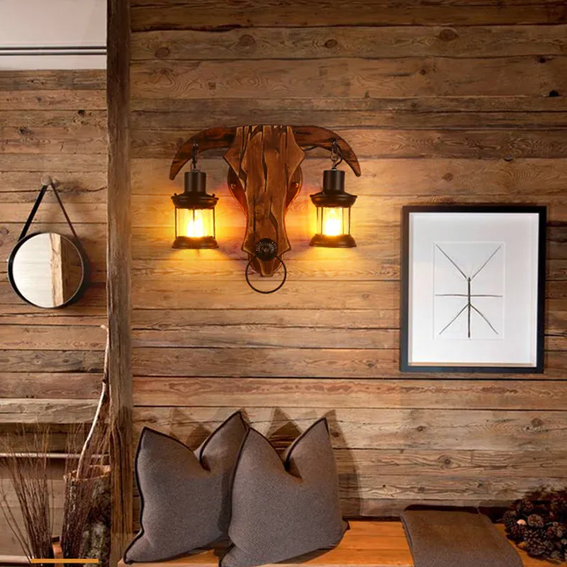 Braune Wandleuchte Stierform, Retro-Stil, 2 Glühbirnen, Wandleuchte aus Holz und Metall mit Laternenschirm