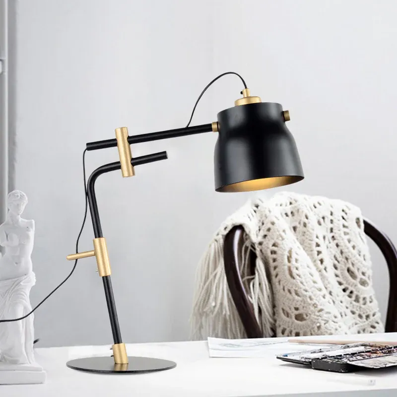 Nachttischlampe Glasform aus Metall, modernistische Einzelleuchte, Nachtlicht Schwarz/Gold-Finish, mit Balance-Arm