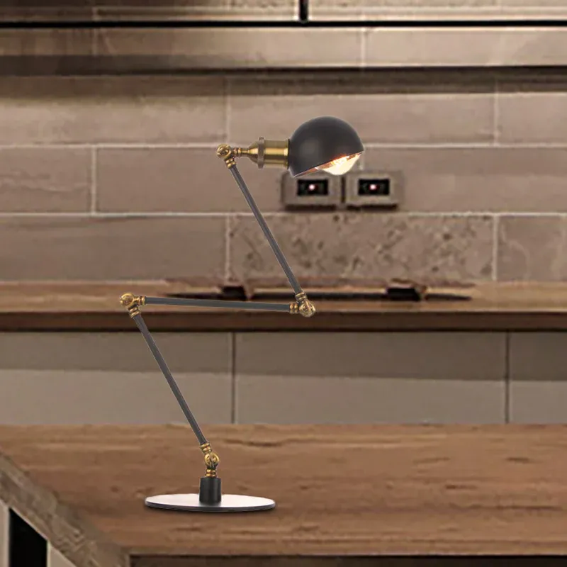 Schwarz/Messing gewölbte Tischbeleuchtung im Industriestil, 10,2 cm/21,6 cm weit, 1 Glühbirne, metallische Tischlampe mi...