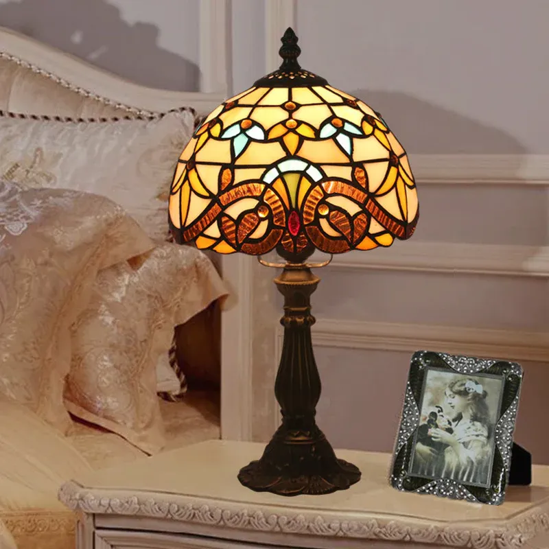 Tischbeleuchtung mit 1 Glühbirne, schalenförmige Tiffany-Nachtlampe aus gebeiztem Kunstglas Gelb/Blau mit Baluster