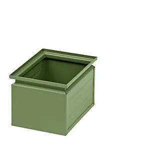Stapelkasten aus Stahlblech, Volumen ca. 3,6 l, resedagrün RAL 6011. Schwarz matt