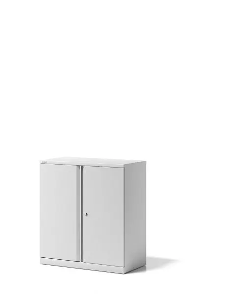 Bisley Flügeltürenschrank Essentials mit 1 Fachboden für 2 Ordnerhöhen verkehrsweiß YECB09101S696