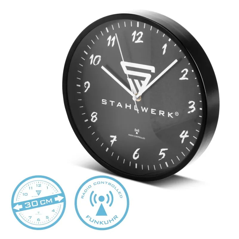Kraftstoffpumpe STAHLWERK Wanduhr 30 cm schwarze Werkstattuhr | Funkuhr | Funkwanduhr | Bürouhr | Küchenuhr mit Aluminiu...