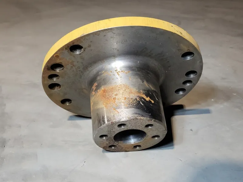 Trunnion 8R-2584
