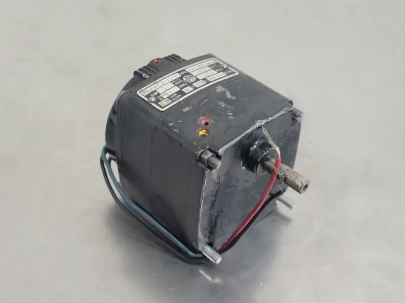 Vergrößerte Gear Motor 737XK024 Type KCI-23A2A1