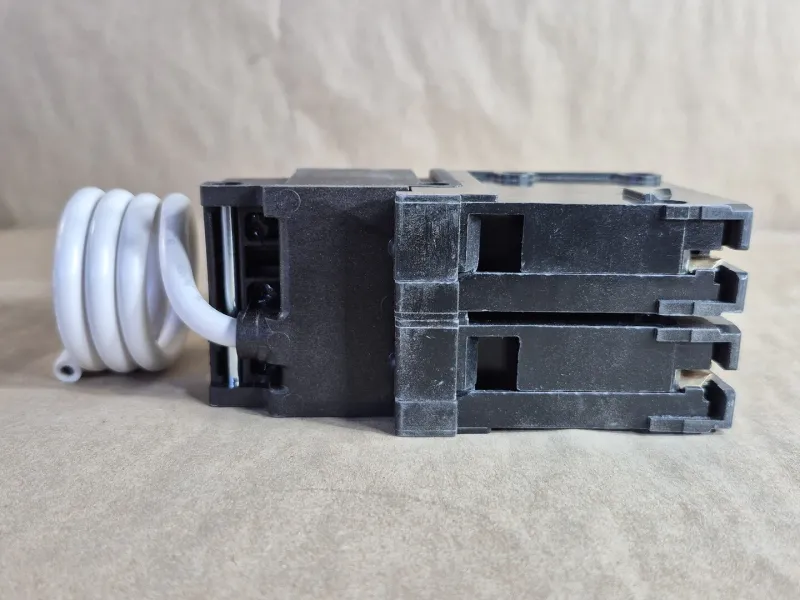 15 Amp 2 Pole Ground Fault Circuit Interrupter QF215H, 120/240 Volts mit LED-Anzeige