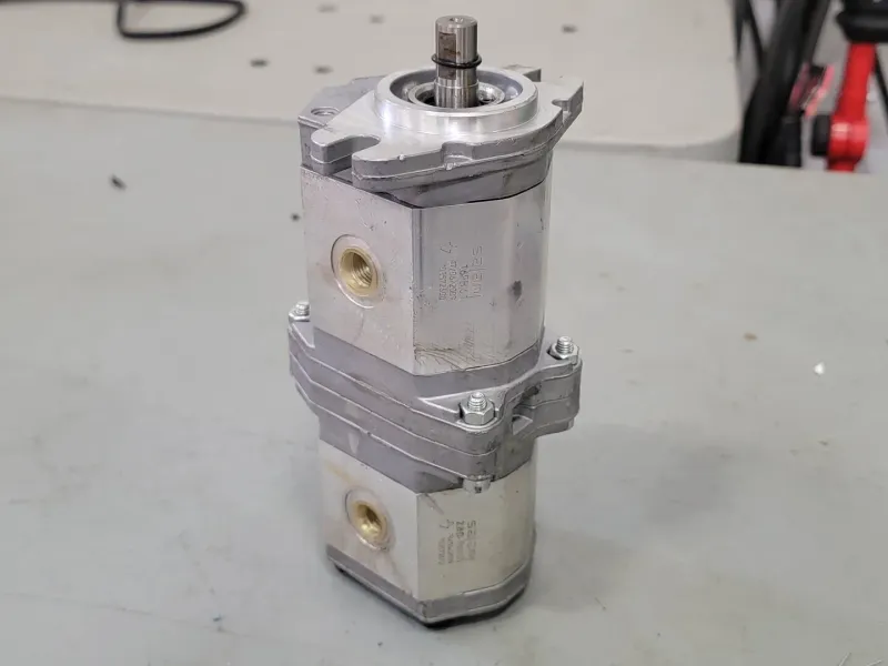 Hydraulic Doppelt Gear Pump 1.6PB6.1/2.8D-R80S0 kompatibel mit Standard-Regalen