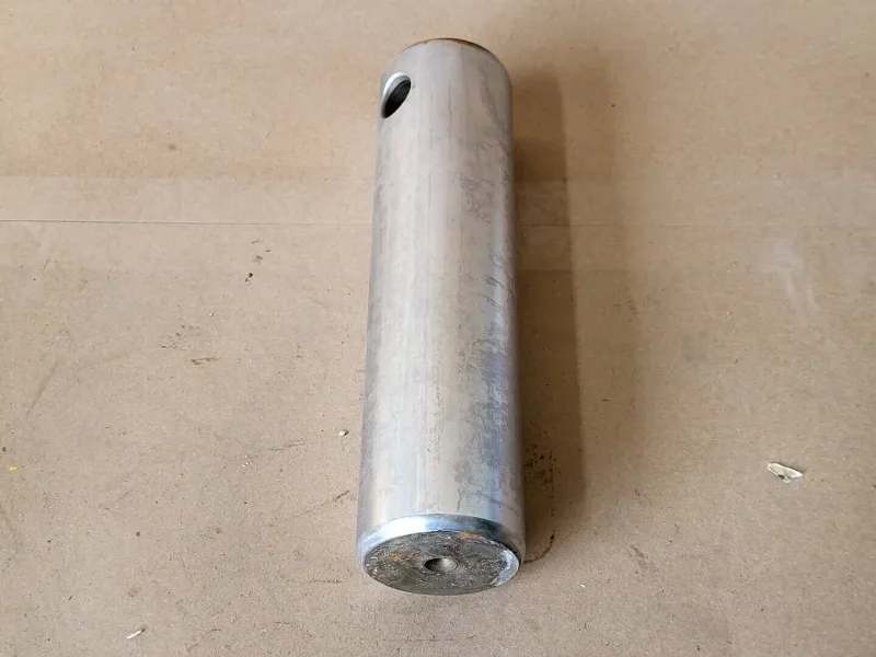 56.98mm Outer Diameter Linkage Pin 8J-9608 Dunkelgrau