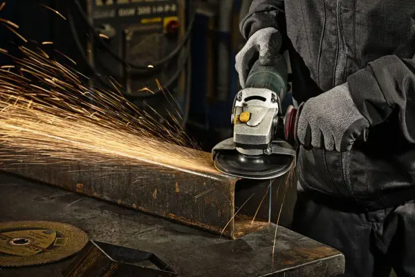 Klingspor CS 565 Fiberscheiben 180 x 22 mm Korn 40 Sternloch VE: 25 Stück 242807