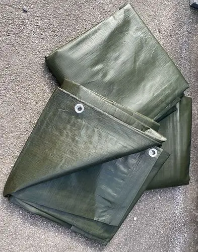 DENIOS Gewebeplane aus Polyethylen mit Alukleinformatumösen olivgrün beidseitig lakleinformatert 180 g/m² 2 x 3 m 303370