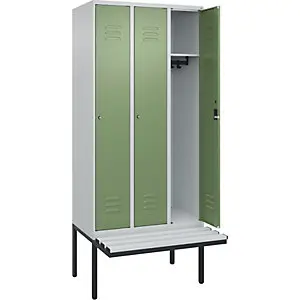 Spind Classic PLUS Sitzbank, 3 Abteile, lichtgrau / resedagrün, B 900 mm, Zylinderschloss, auskragend, Kunststoff.