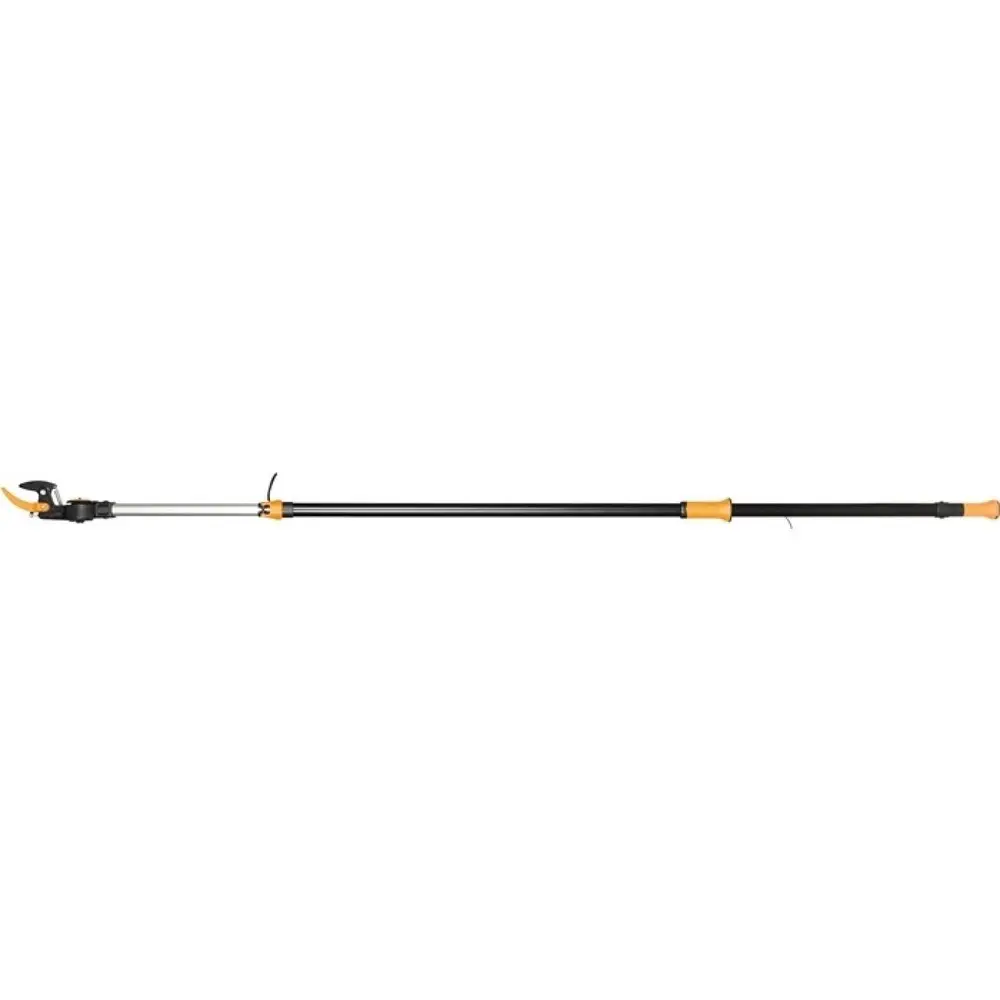 Kompakter FISKARS Teleskopschneidgiraffe UPX86