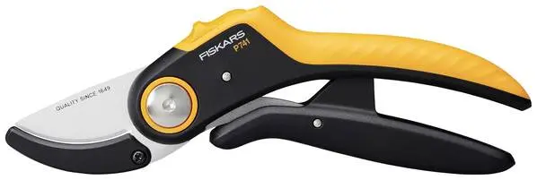 Fiskars 1057171 Plus™ P741 Gartenschere 221 mm