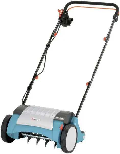 GARDENA EVC 1000 Elektro Vertikutierer Arbeitsbreite 30 cm mit rutschfestem Griff