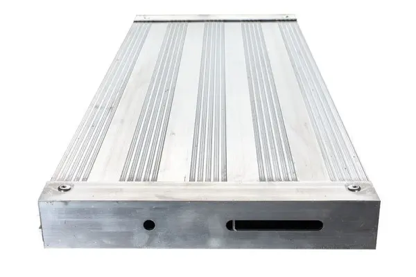 Euroline Instandhaltungsbühne - Steigwinkel 60° - Stufenbreite 800mm mit 10 Stufen 25m senkrechte Leiterhöhe 5136210