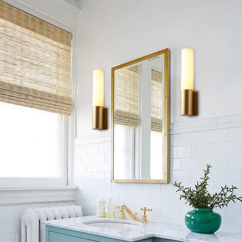 Wandleuchte mit zylindrischer Oberfläche, 1 Glühbirne, Einfachheit, Gold-Finish, Acryl-Innenwandbeleuchtung