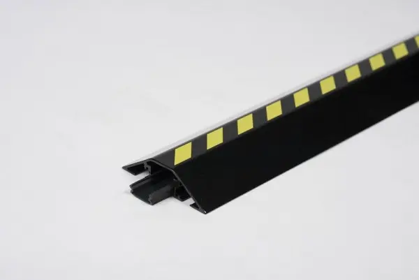 EHA Kabelbrücke Alu 80 x 20 mm 1500 mm lang Doppelklebeband 1 Verbinder schwarz/gelb 47761