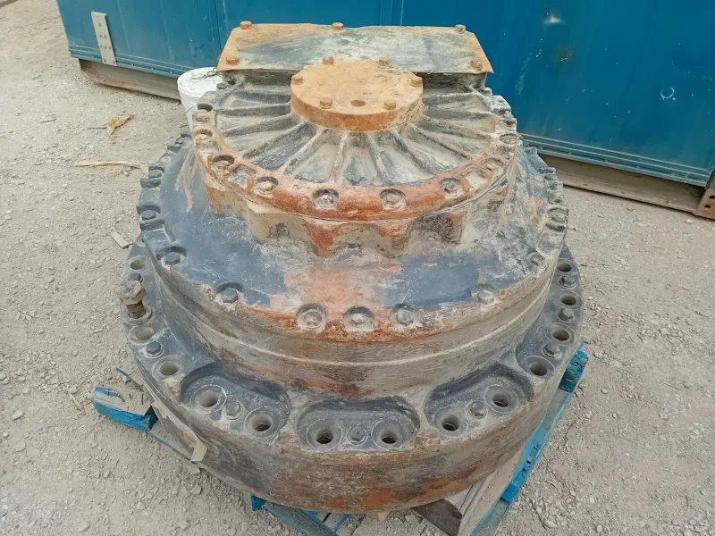 EX3600 Final Drive Assembly bereits montiert und ausgewuchtet