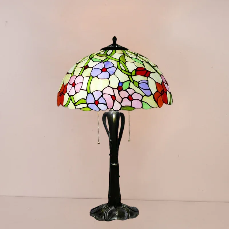 Kegel-/Kuppel-Nachttischbeleuchtung, viktorianische Tischlampe aus geschliffenem Glas mit 2 Köpfen und goldfarbener Zugke...