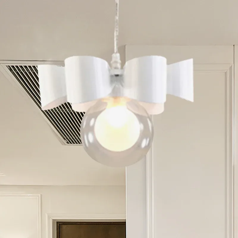 Synthetikseil Weiße Kugel-Pendelleuchte mit Schleifendesign, moderne 1/3-Licht-Hängelampe aus klarem Glas