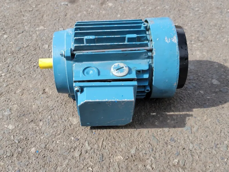 0.5 hp, 220/440 volts, 2700 rpm Electric Motor MU63BB11F75-2 mit Kupferkern