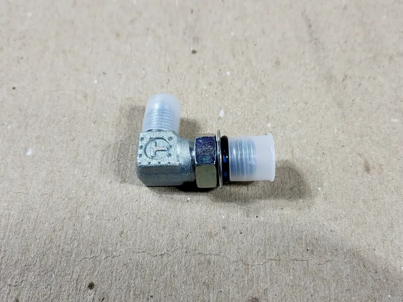 Elbow Fitting 4154670 für schwere Nutzfahrzeuge