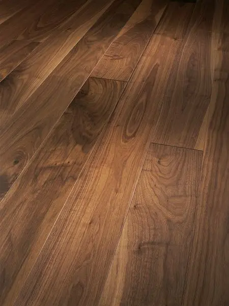 Parador Parkett Trendtime 4 Natur Walnuss matt lackiert 1-Stab LHD gefast VE: 9 Stück 1257369