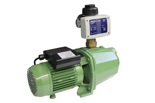 ZUWA Hauswasserwerk JET 100/E 230 V PRESFLO VARIO Elektronische Pumpenskostspieligung Fördermenge 60 l/min 165007HWE