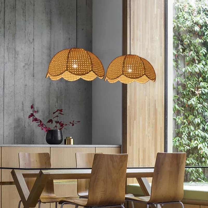 Rattan-Kuppel-Hängeleuchte Simplicity, 1-flammige Holz-Pendelleuchte aus Polyester
