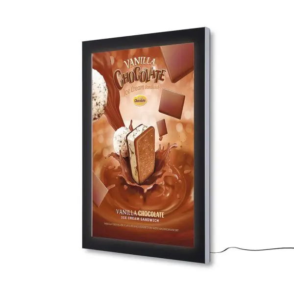 Showdown Anzeiges Plakatschaukasten Außen Premium LED (A0) SCEOSA0LED