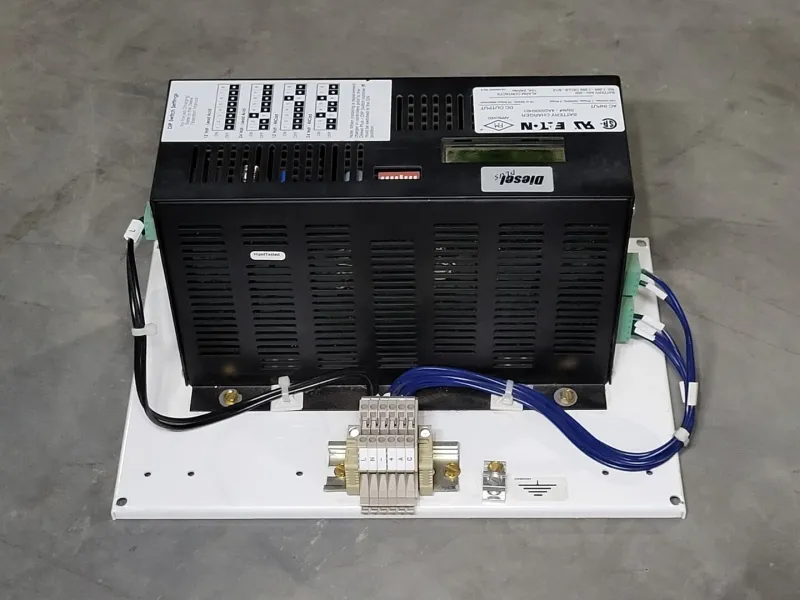 Battery Charger 4A55505H01 mit USB-Ausgang