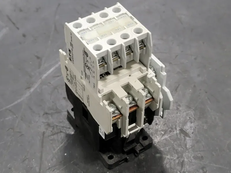 18 Amp, Size 0, 110/120 VAC Coil Starter AN16BN0A w/ Auxiliary Contact kompatibel mit AGM/GEL-Batterien