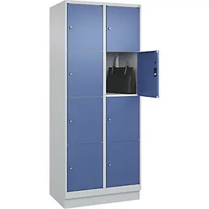 4er-Schließfachschrank Edel PLUS, 2 Abteile, lichtgrau / fernblau, B 800 mm, 8 Fächer, mit Bodensockel.