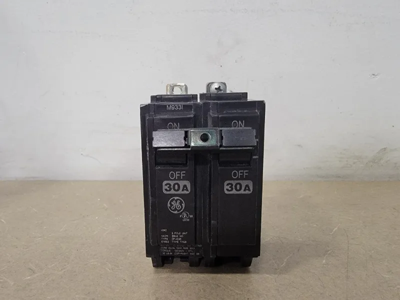 Professionelle Ausführung 30 Amp, 2 Pole, 120/240 Volta Circuit Breaker THQB2130