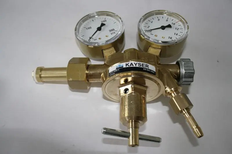 Kayser Druckregler 'Stickstoff' mit 2 Man. Ø 63mm Arbeitsdruck regelbar 0-10 bar 54117