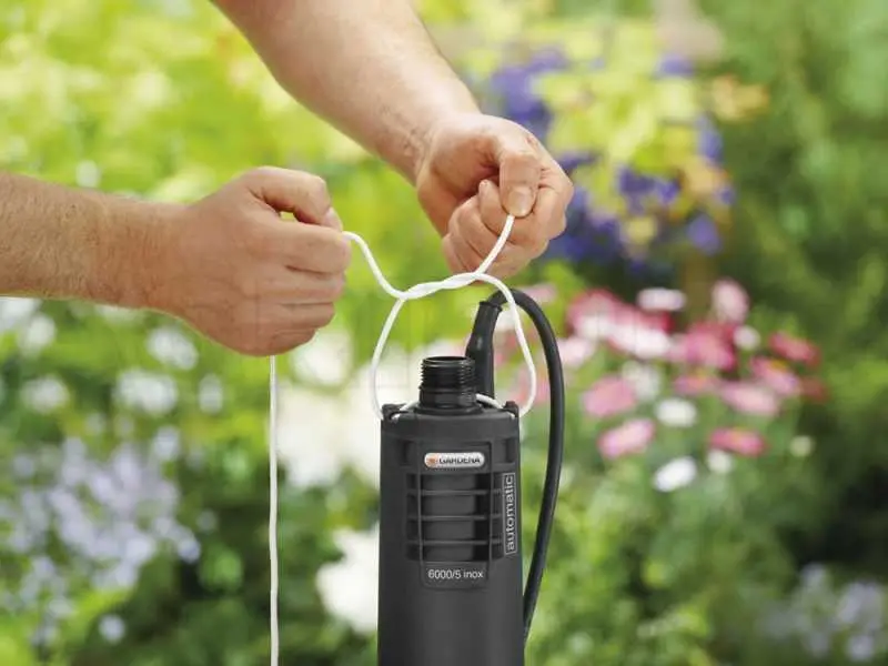Tiefbrunnenpumpe Gardena 6000/5 Inox Selbstregulierend - für klares Wasser - eingebauter Schwimmer