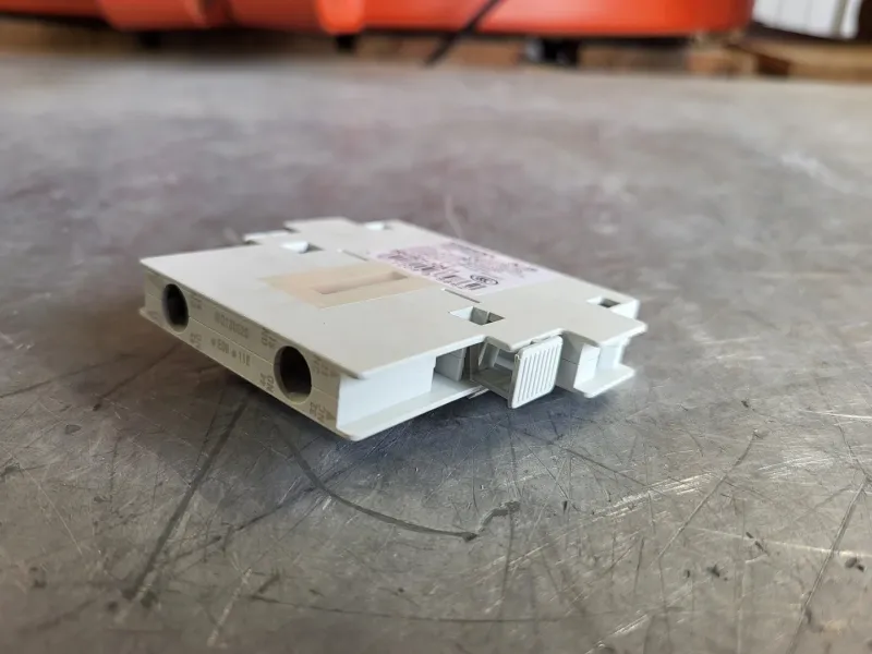 Lithium- 10 Amp Auxiliary Contact Block 3RH1921-1DA11