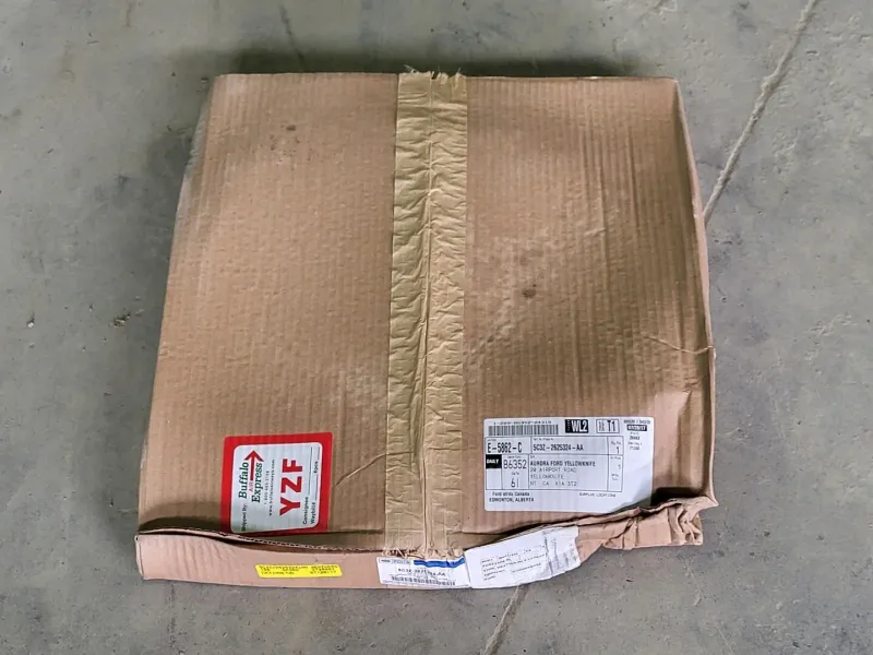 5C3Z-2625324-AA Ford F250-F550 Super Duty Rear Door Weatherstrip Seal R & L Aufbewahrungskoffer
