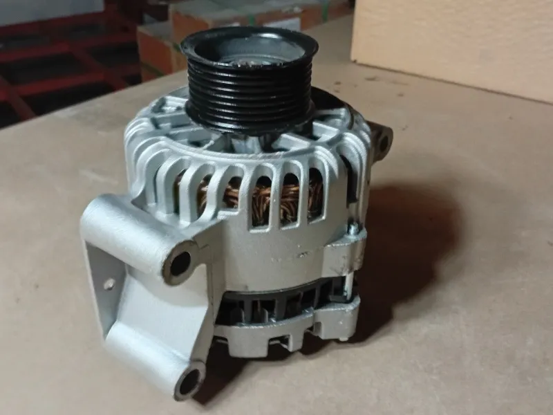 Gewinde-Einsatz- Alternator Assembly GLV8666RM