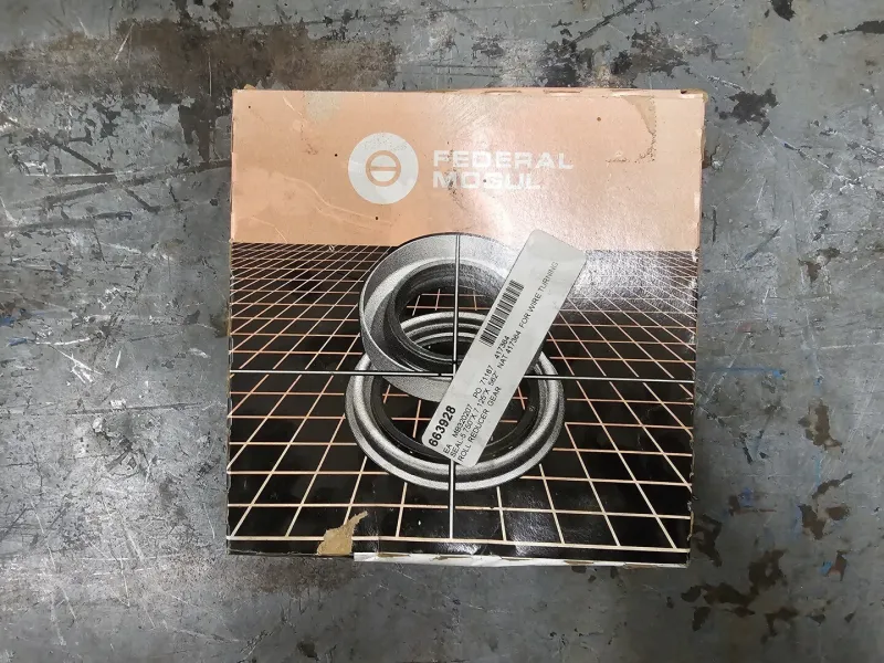 Metrisches Gewinde- Heavy Duty Gearbox Seal 417384