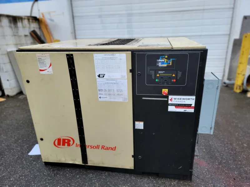 12V 50 hp, 215 CFM, 125 PSI Rotary Screw Compressor UP6-50PE-125